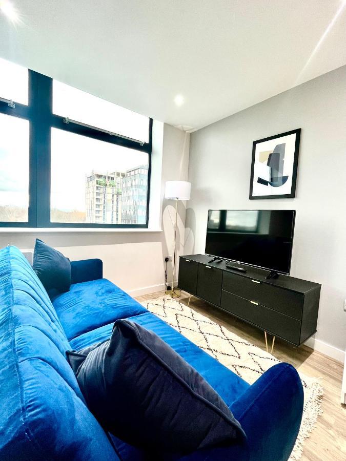 Stylish Studio Apartment Near To Old Trafford Stadium مانشستر المظهر الخارجي الصورة
